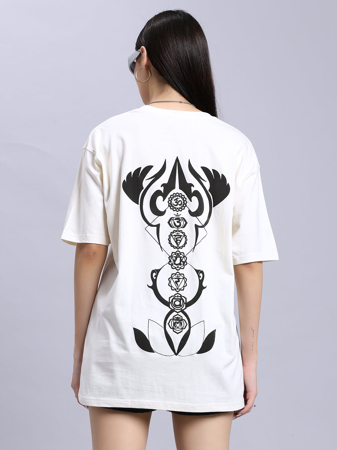 Women's off-white over-sized tee