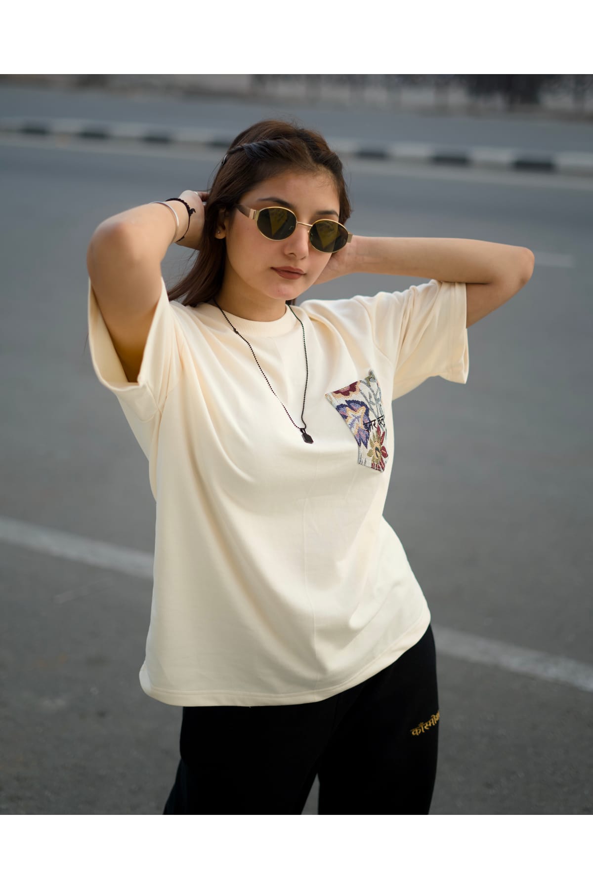 INNER BLOOM™ IVORY WHITE T-SHIRT