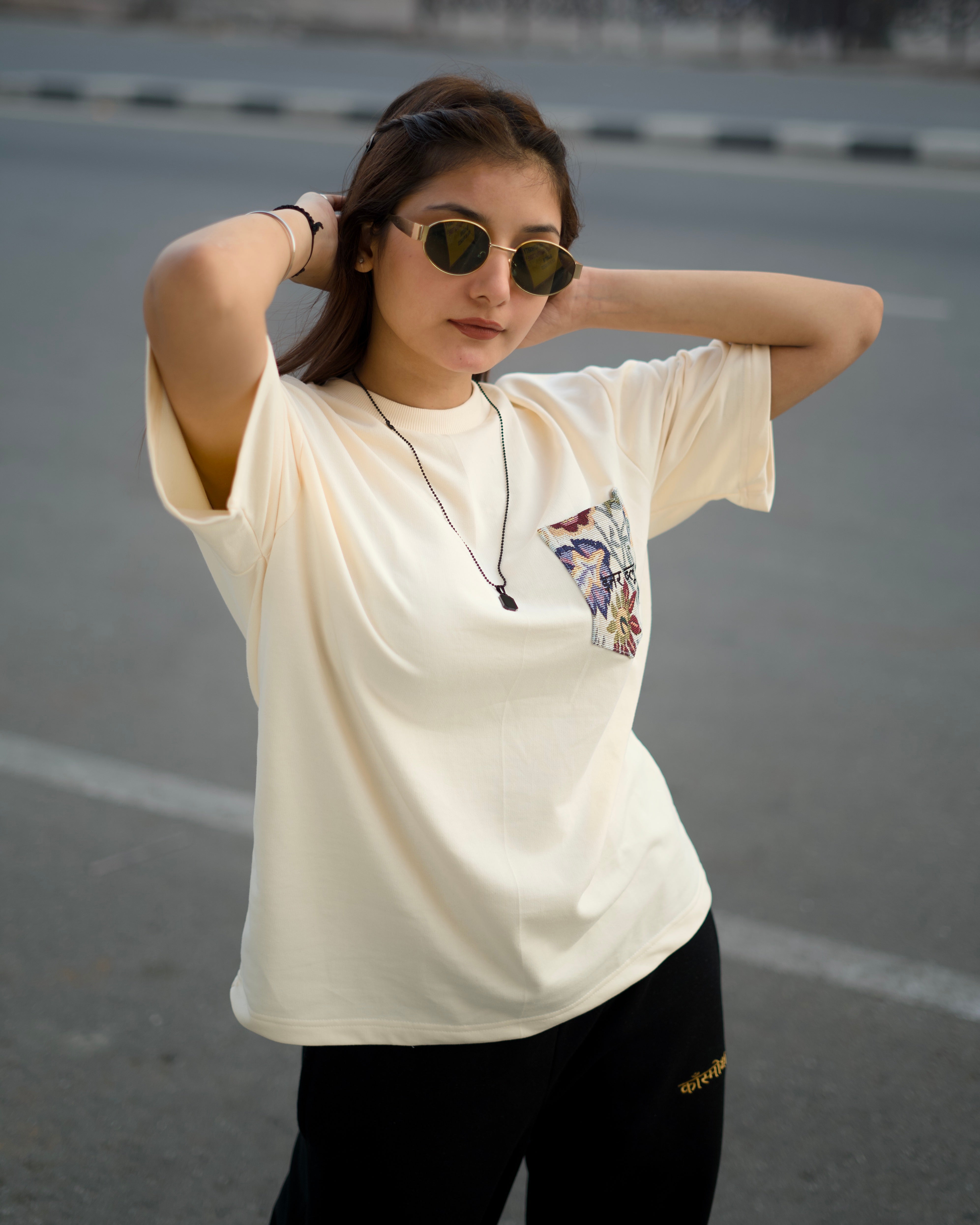 INNER BLOOM™ IVORY WHITE T-SHIRT