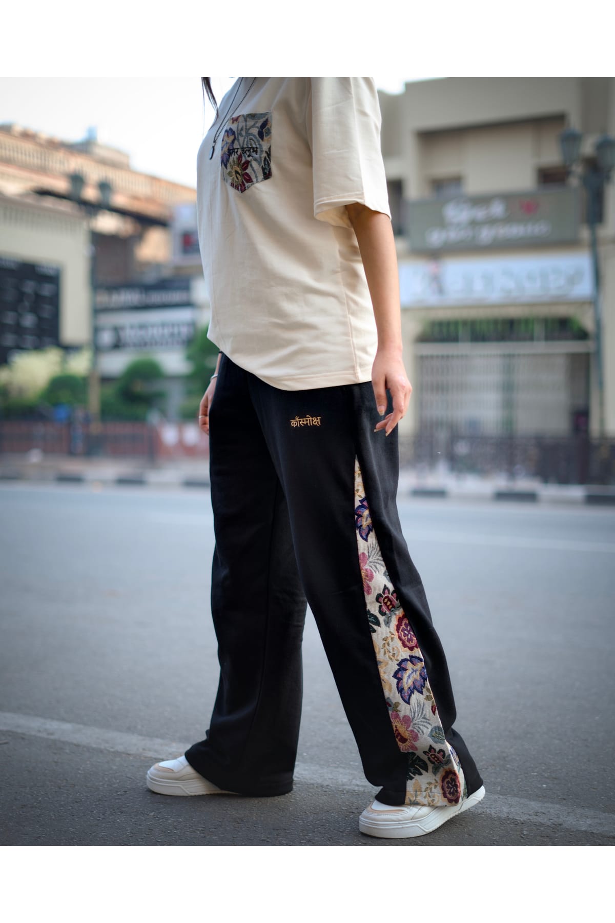 INNER BLOOM — BLACK OBSIDIAN STUDIO PANTS