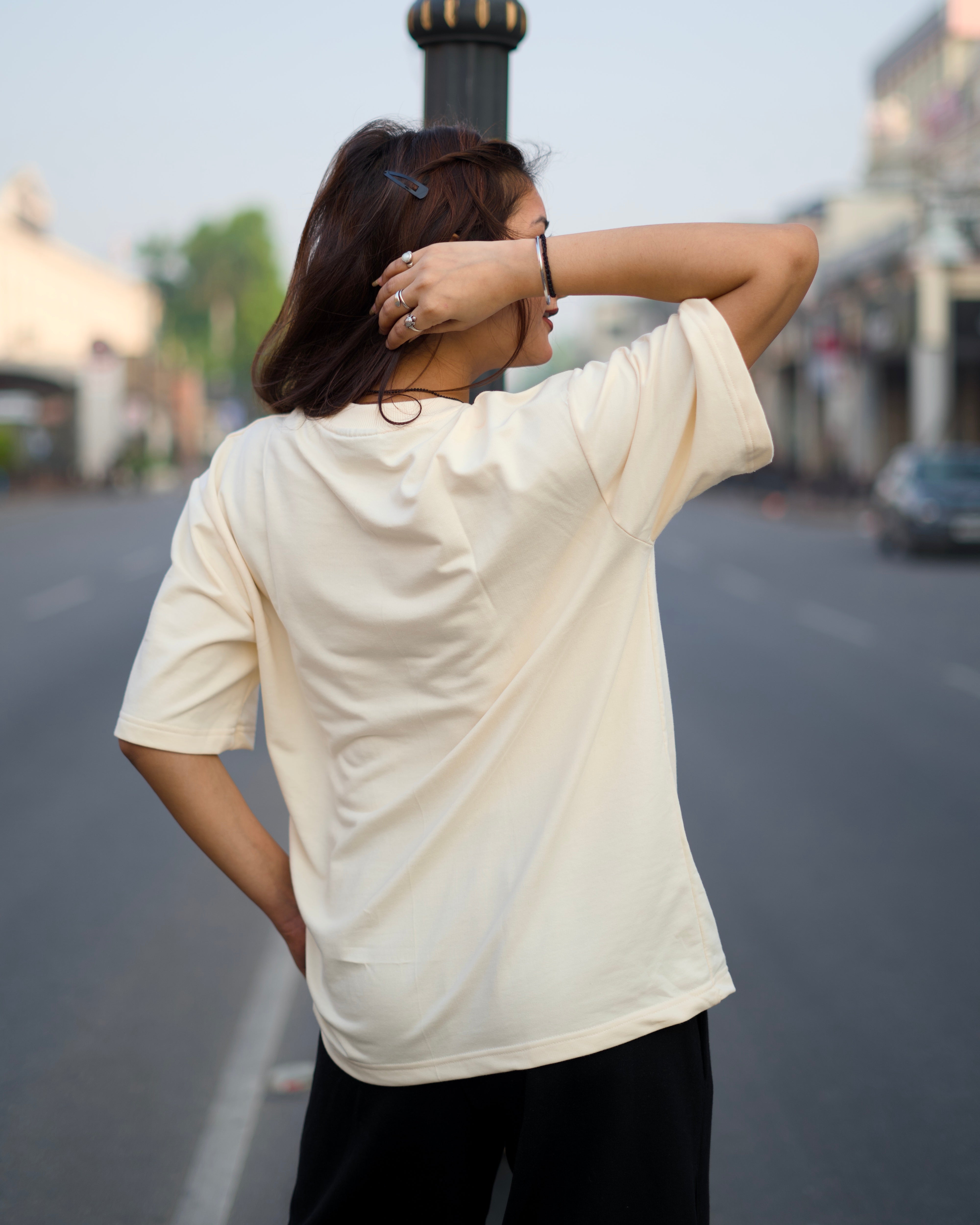 INNER BLOOM™ IVORY WHITE T-SHIRT