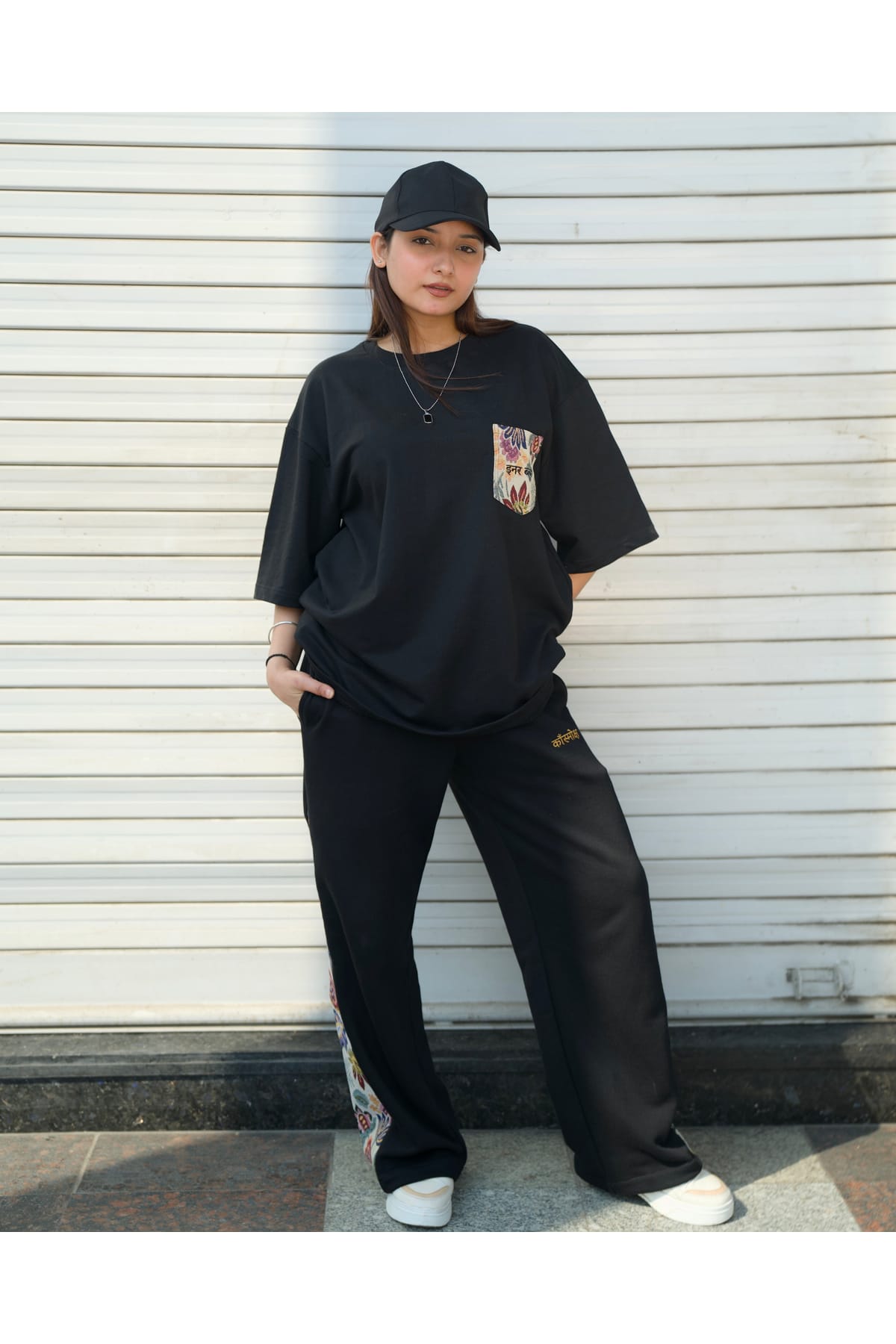 INNER BLOOM™ BLACK OBSIDIAN T-SHIRT