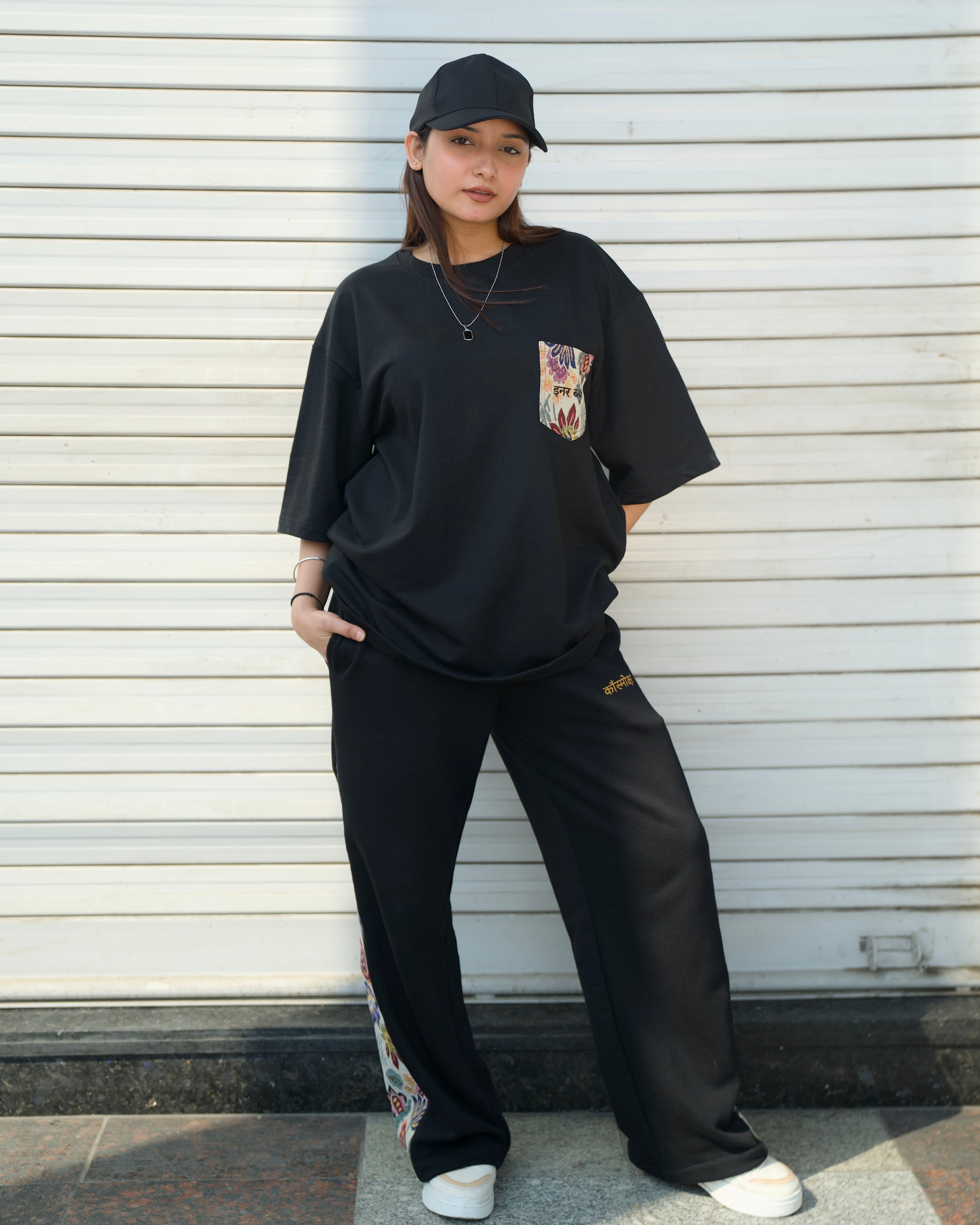 INNER BLOOM™ BLACK OBSIDIAN T-SHIRT