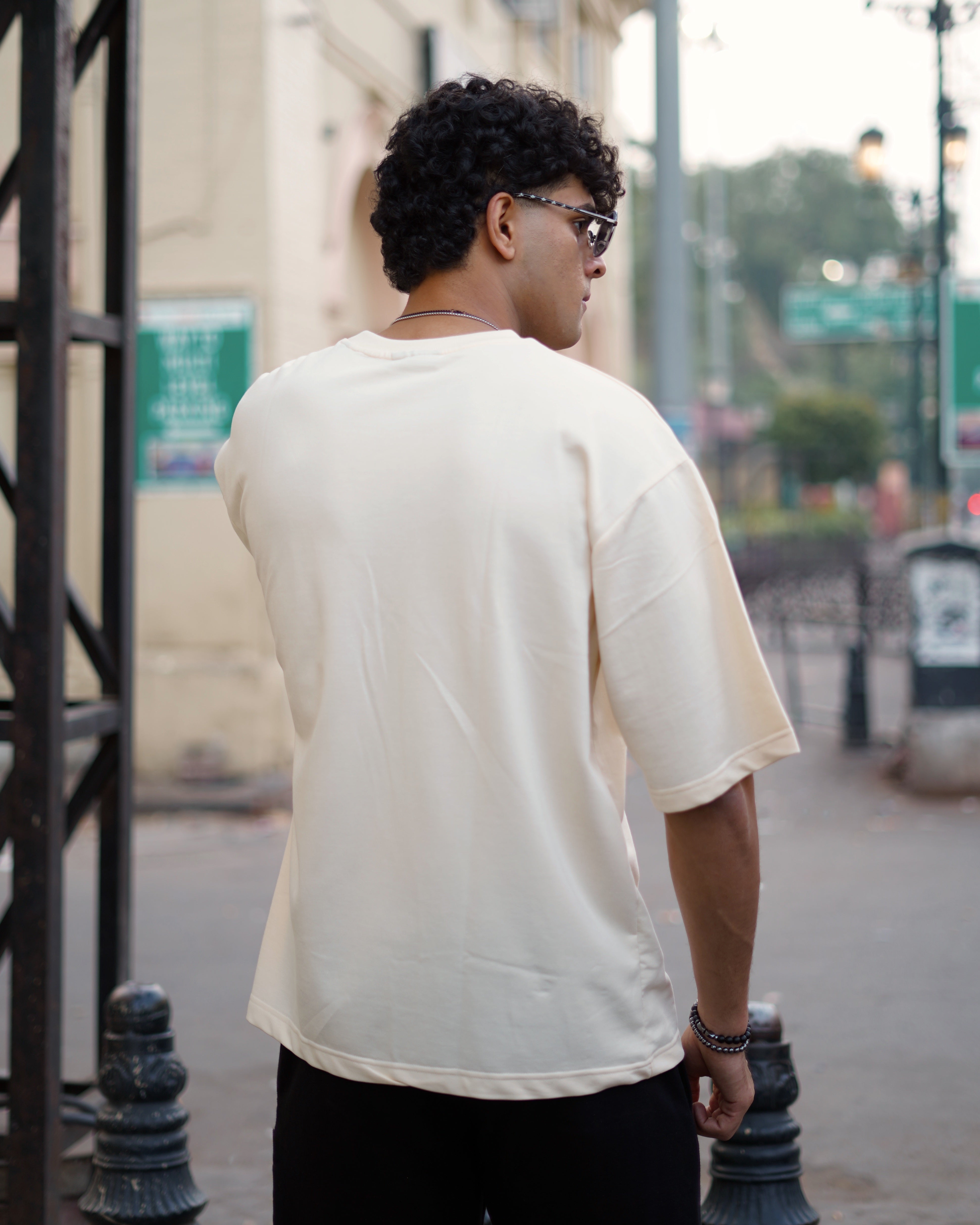 INNER BLOOM™ IVORY WHITE T-SHIRT